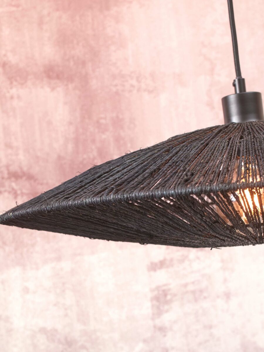 bohemian-zwarte-bamboe-rieten-vloerlamp-good-mojo-iguazu-variant-image5