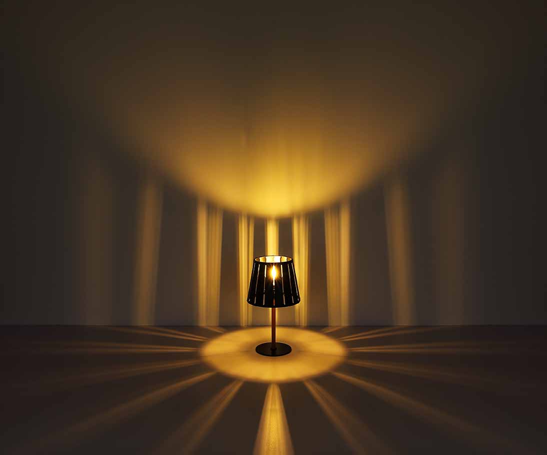 metalen-retro-zwarte-hanglamp-globo-luna-variant-image3