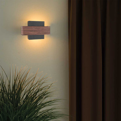 landelijke-muurlamp-met-houtaccenten-steinhauer-muro-variant-image2
