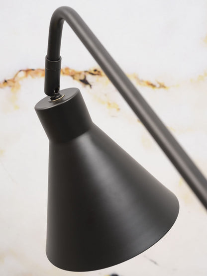 retro-zwarte-vloerlamp-trechterkap-its-about-romi-lyon-variant-image2
