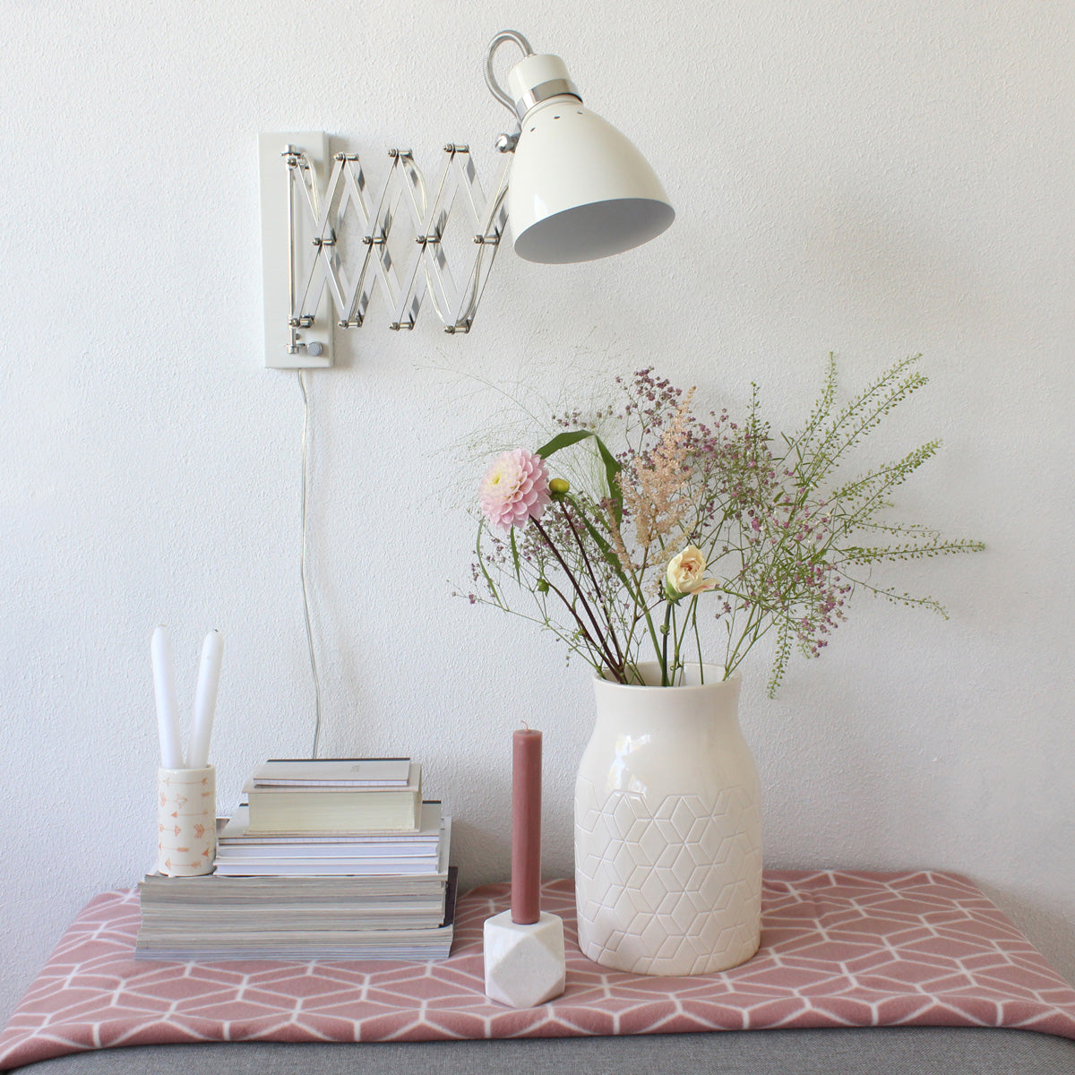 industriele-metalen-hanglamp-wit-scharnierarm-steinhauer-spring-variant-image2