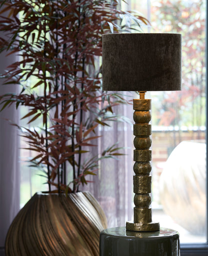 gouden-lampenvoet-sculpturaal-design-light-living-akti-variant-image3