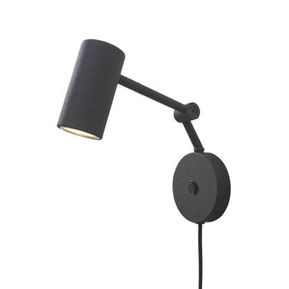 retro-zwarte-wandlamp-metaal-its-about-romi-montreux-main-image