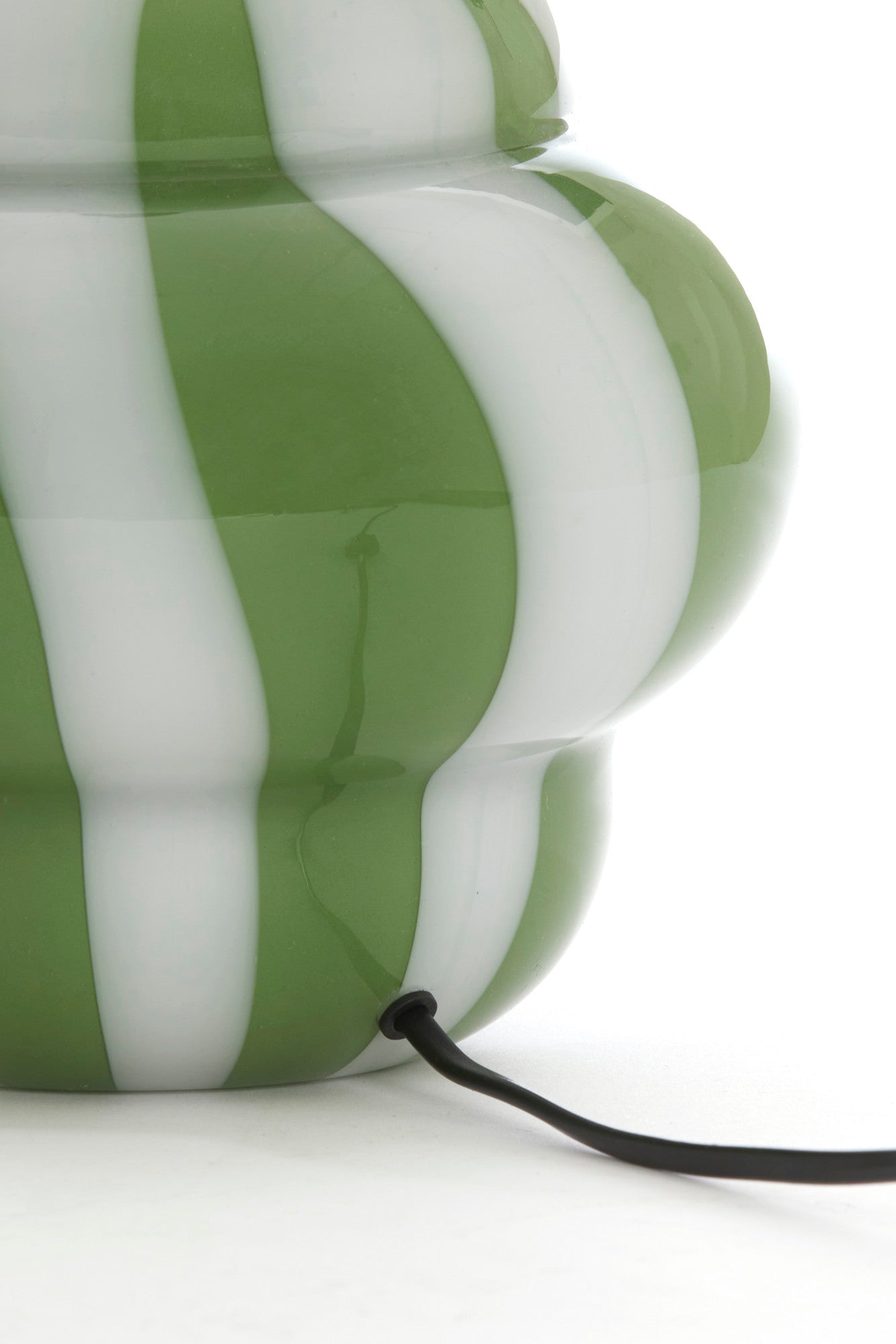 groene-glazen-lampvoet-light-living-ylien-variant-image6