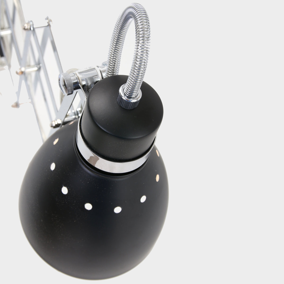 metalen-industriele-hanglamp-zwart-scharnierarm-steinhauer-spring-variant-image5