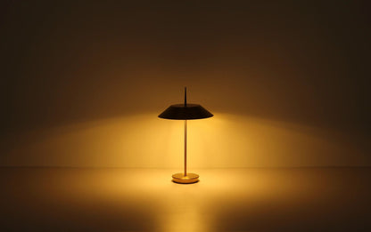 elegante-metalen-tafellamp-met-messingafwerking-brenlor-variant-image4