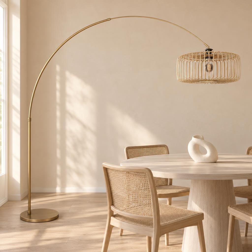 bronze-booglamp-met-naturelkleurige-kap-steinhauer-sparkled-light-ai-sfeer_image