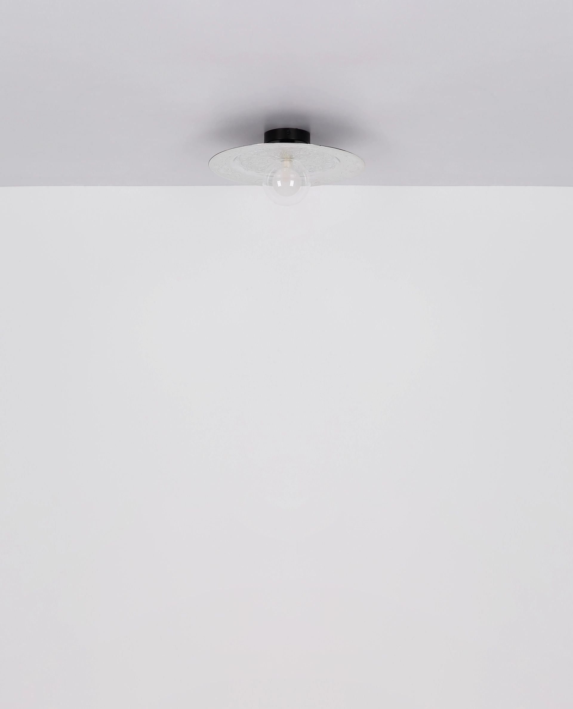 plafondlamp-met-rond-ontwerp-en-stijlvol-design-riga-variant-image5