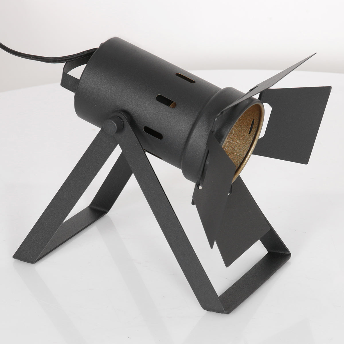 zwarte-kantelbare-retro-industriele-tafellamp-mexlite-carree-variant-image10