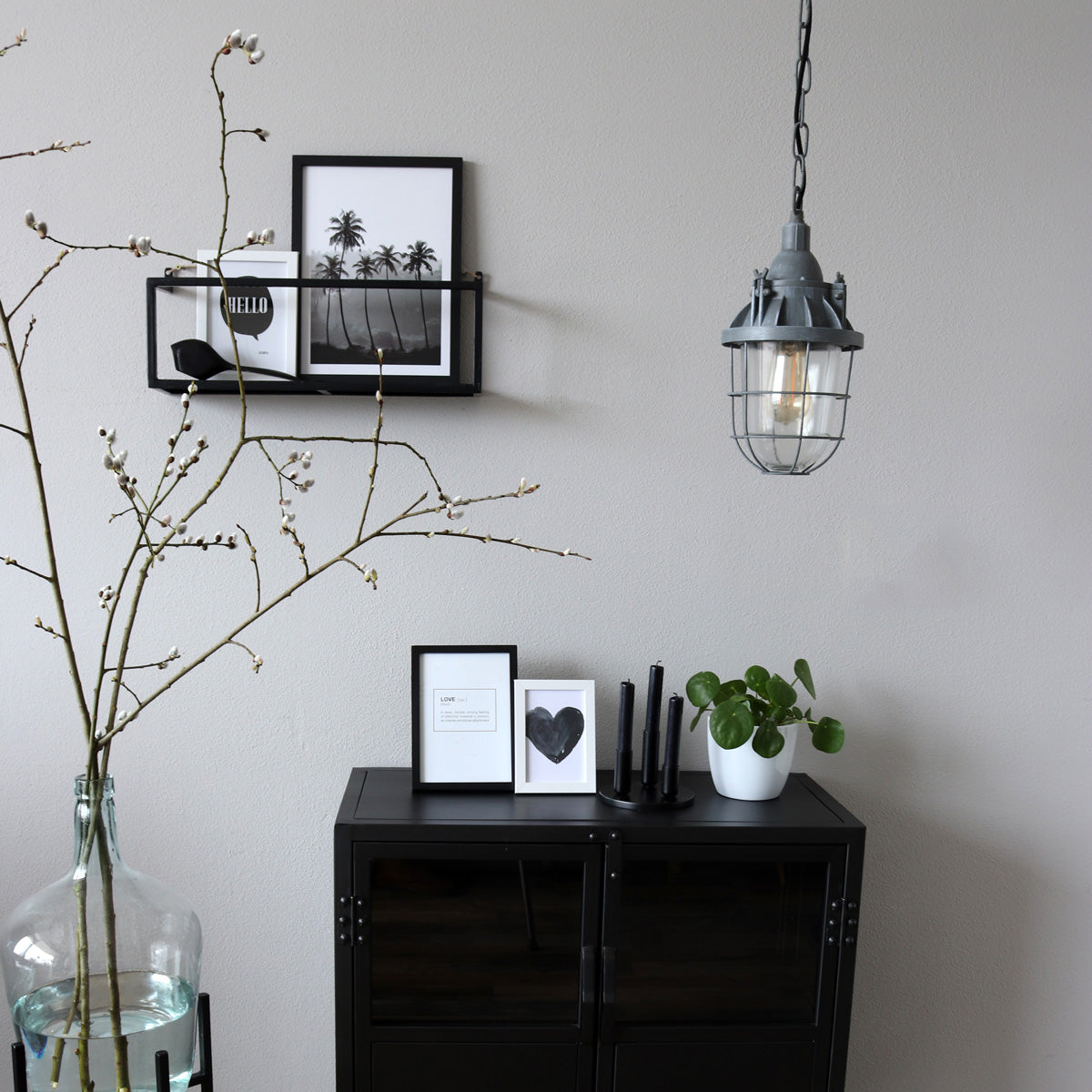 industriele-grijze-metalen-glazen-hanglamp-mexlite-ebbe-variant-image2