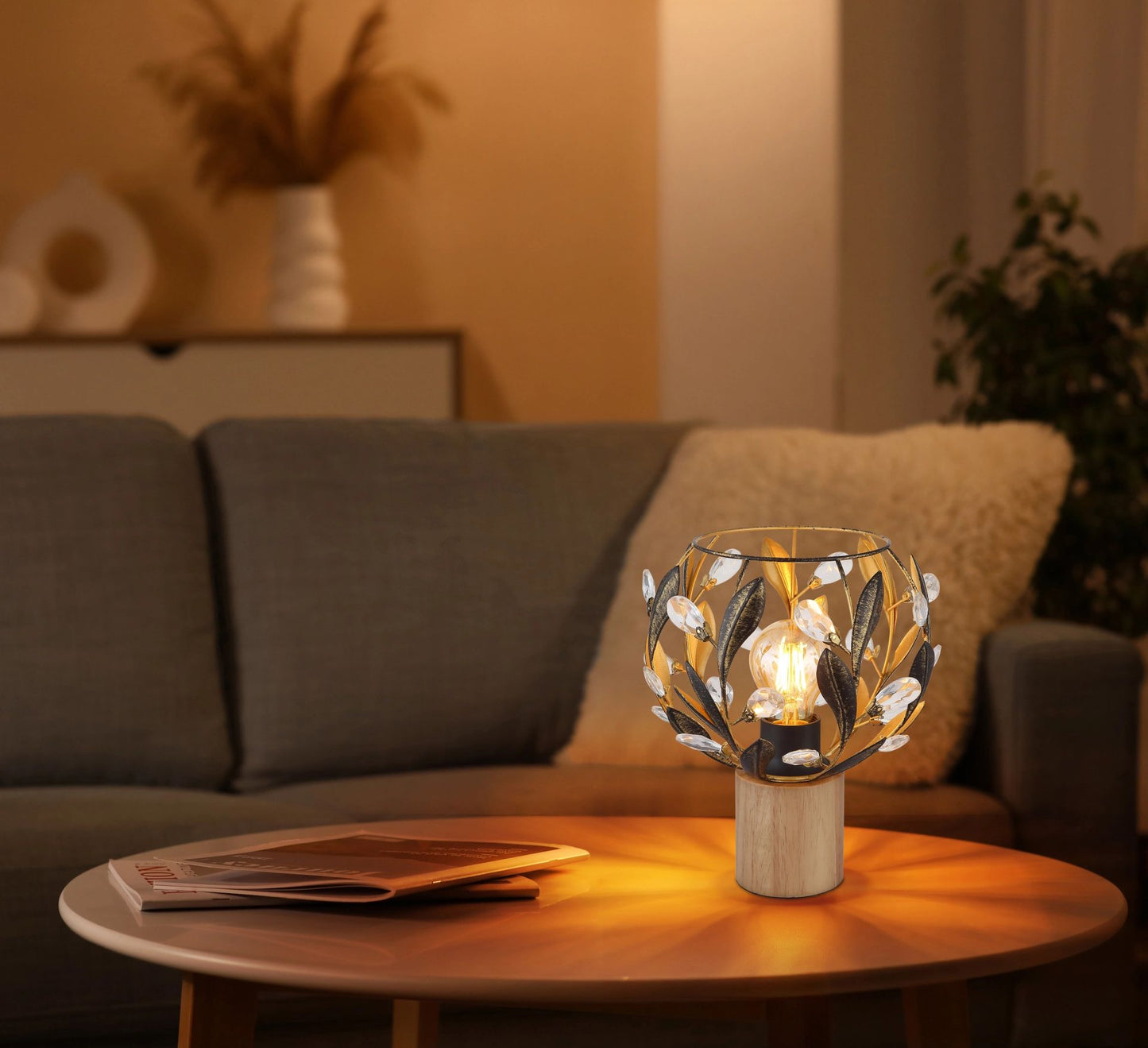 elegante-tafellamp-met-kristallen-en-hout-mika-variant-image6