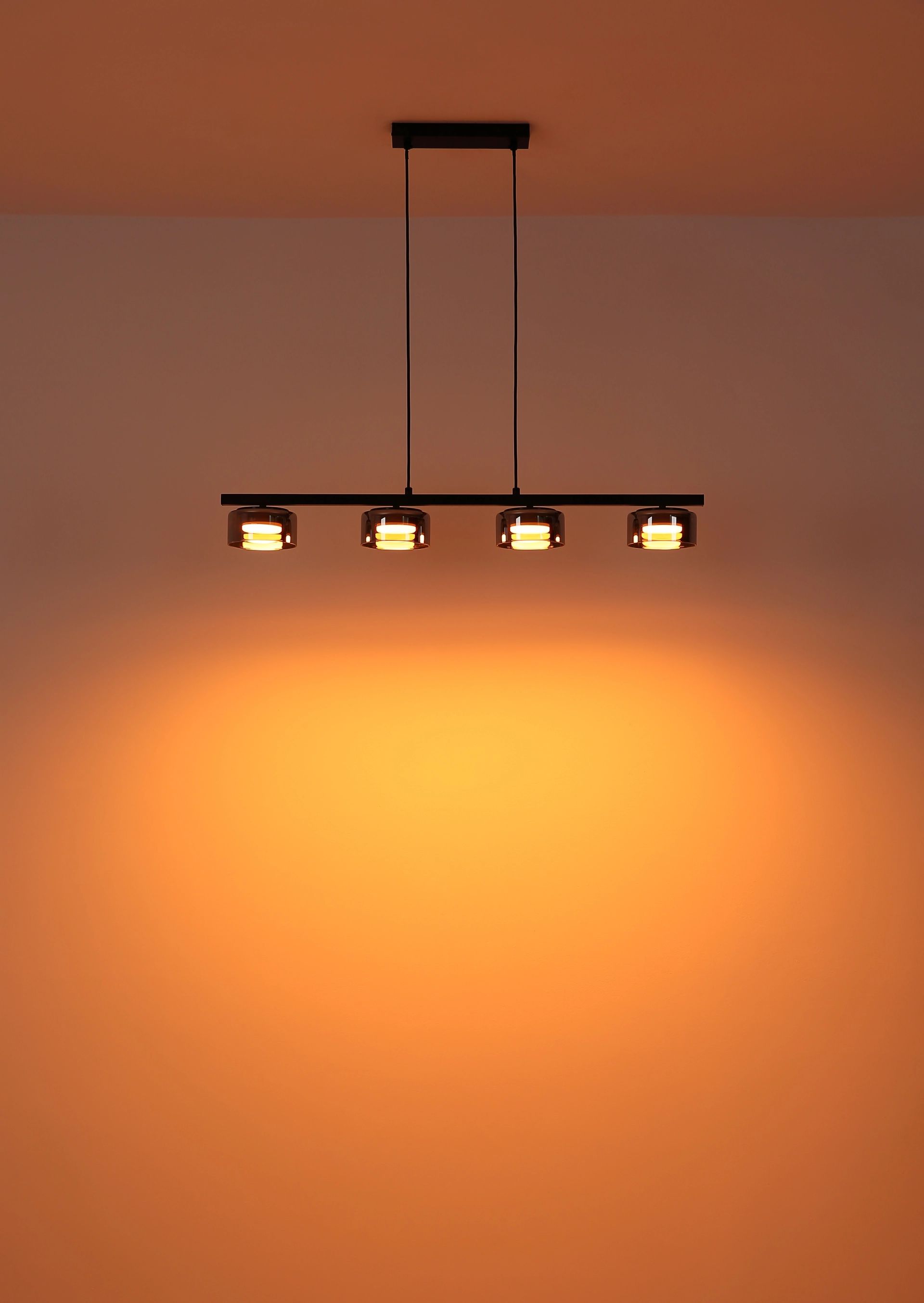 moderne-hanglamp-met-elegante-glazen-kappen-higgins-variant-image3