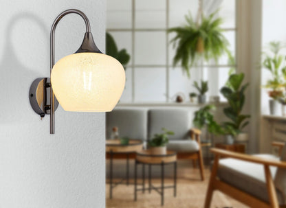 moderne-wandlamp-met-glazen-kap-en-kristallen-maxy-variant-image3