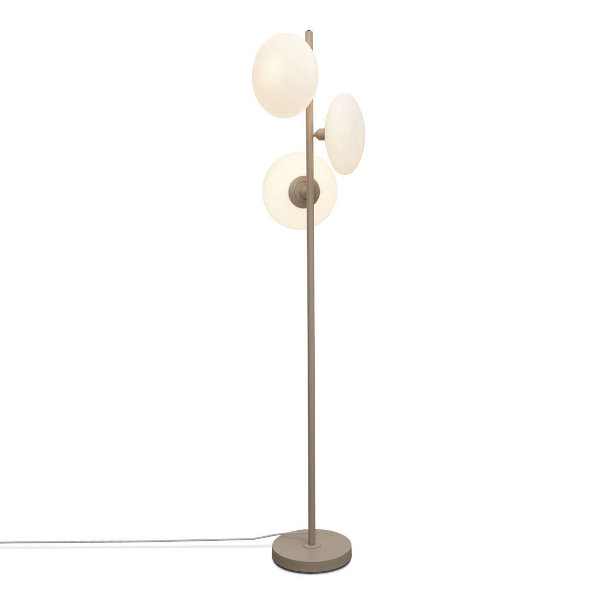grijze-glazen-scandinavische-vloerlamp-metaal-its-about-romi-sapporo-main-image