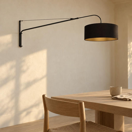 zwarte-wandlamp-met-lange-boog-steinhauer-elegant-classy-ai-sfeer_image