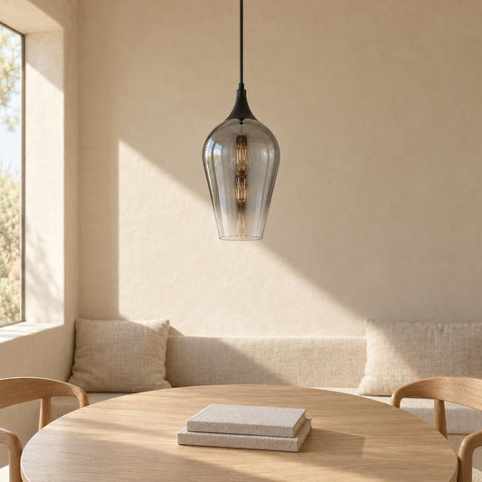 Lampa wisząca Lavus z chromowanym szkłem – zdjęcie aranżacyjne