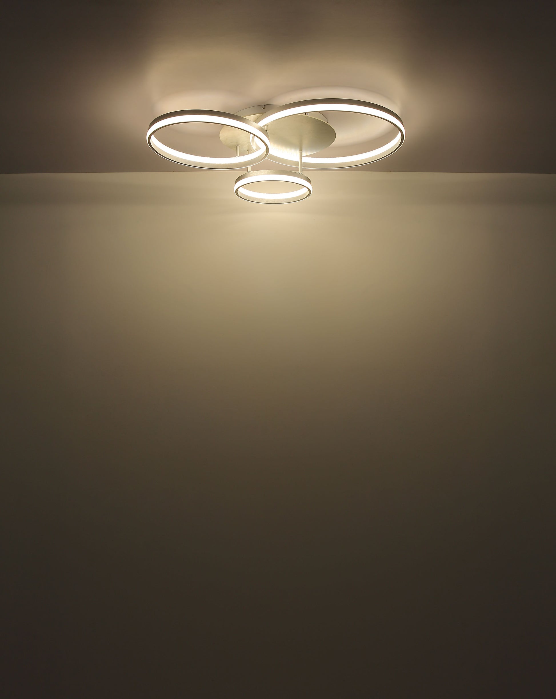 plafondlamp-met-kristallen-en-luxe-uitstraling-mary-variant-image5