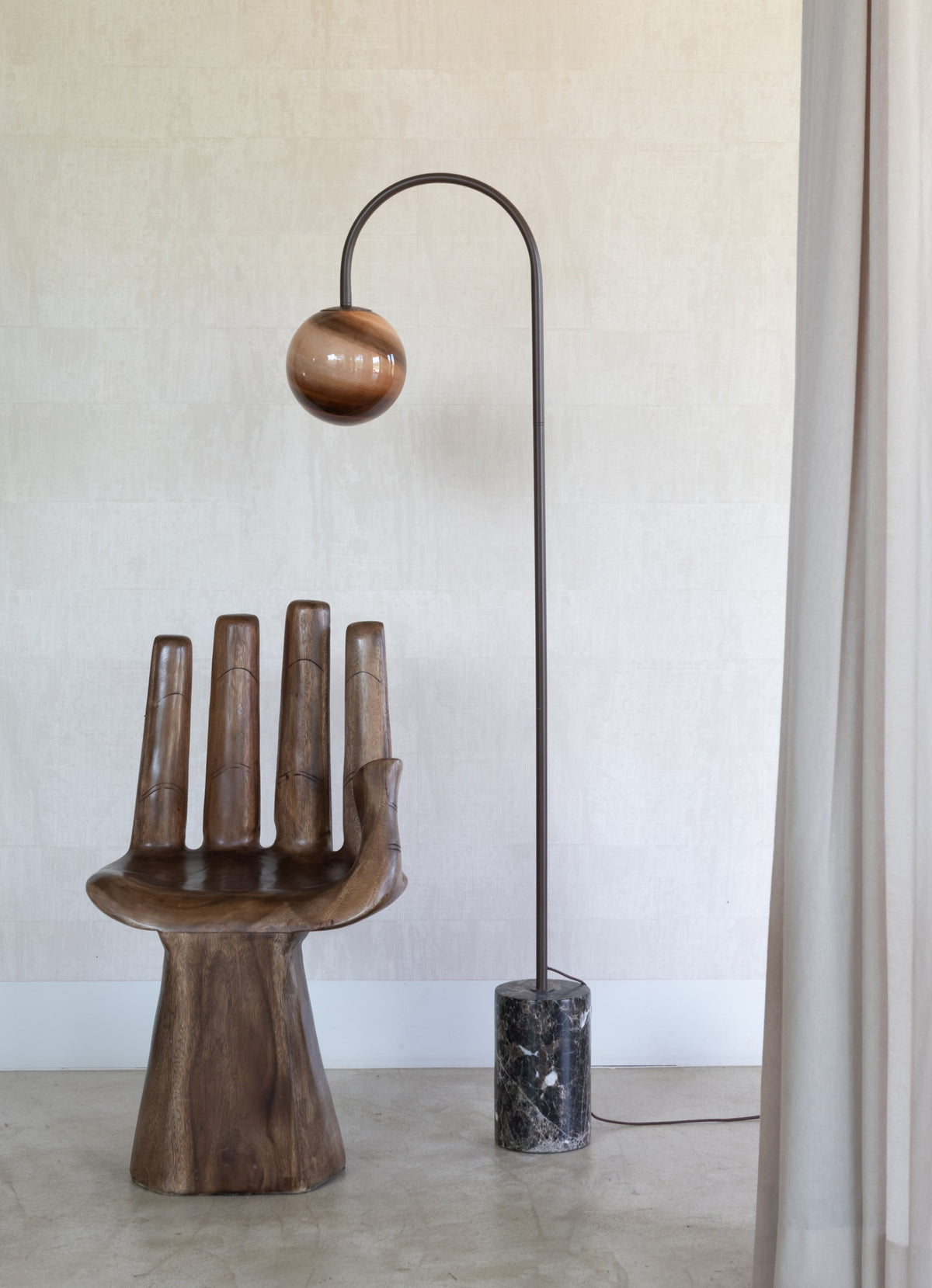 Štýlová hnedá mramorová podlahová lampa It's About RoMi Tivoli – obrázok 3