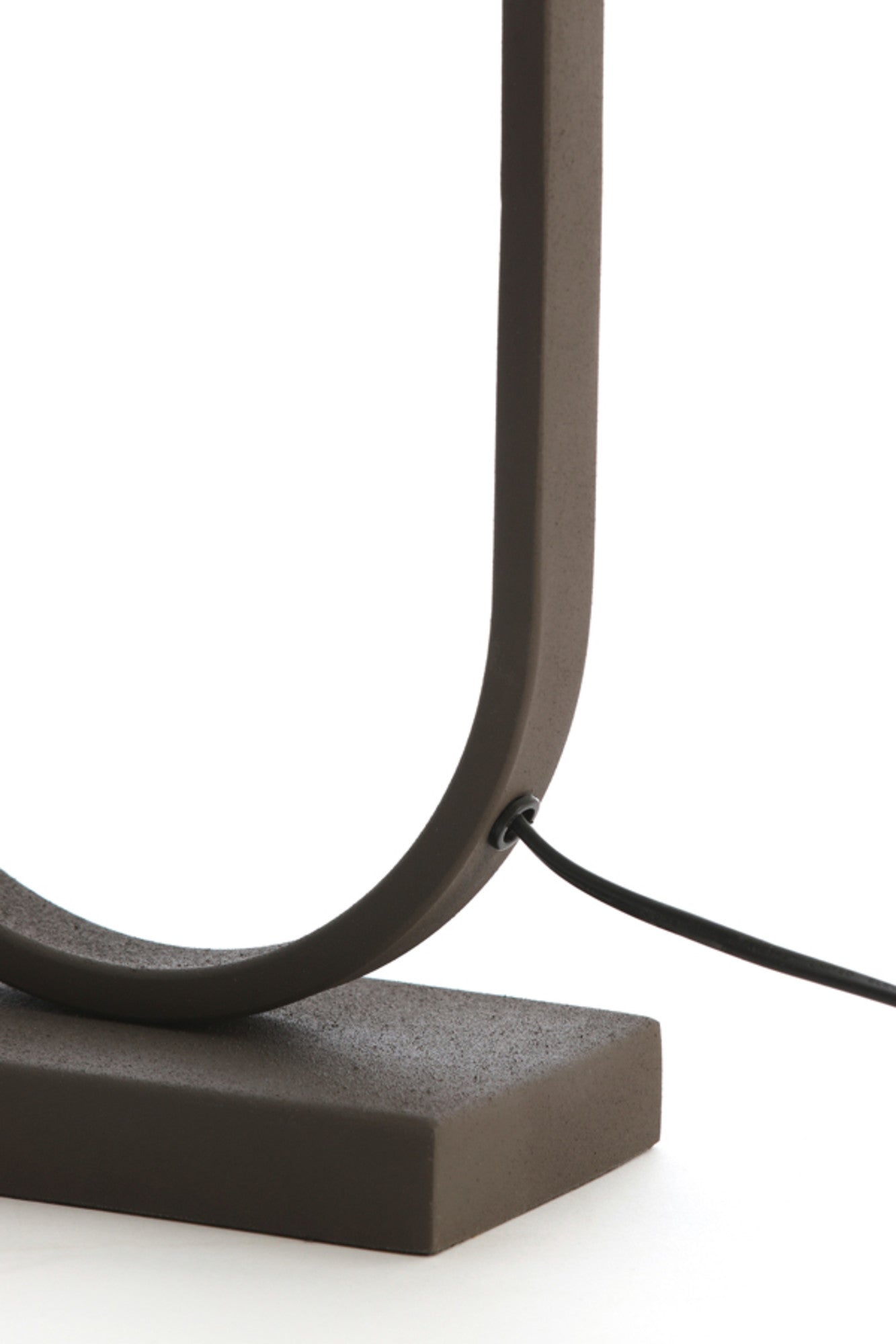 ovale-zwarte-lampenvoet-light-living-jamiri-variant-image5