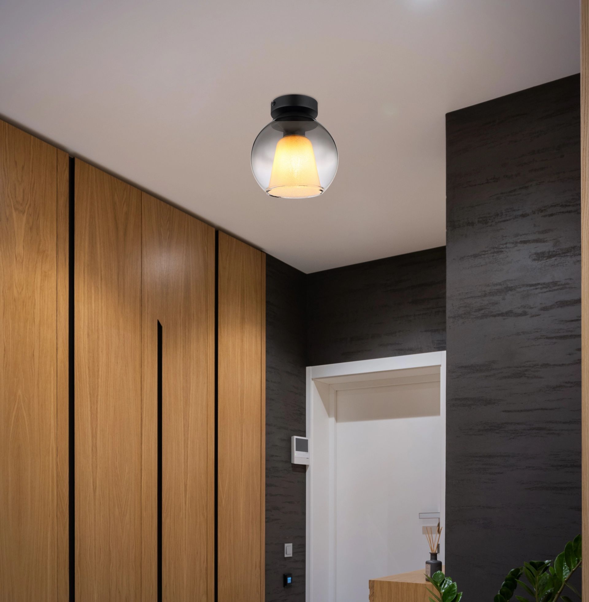 moderne-glazen-plafonniere-met-rookglas-barry-variant-image2