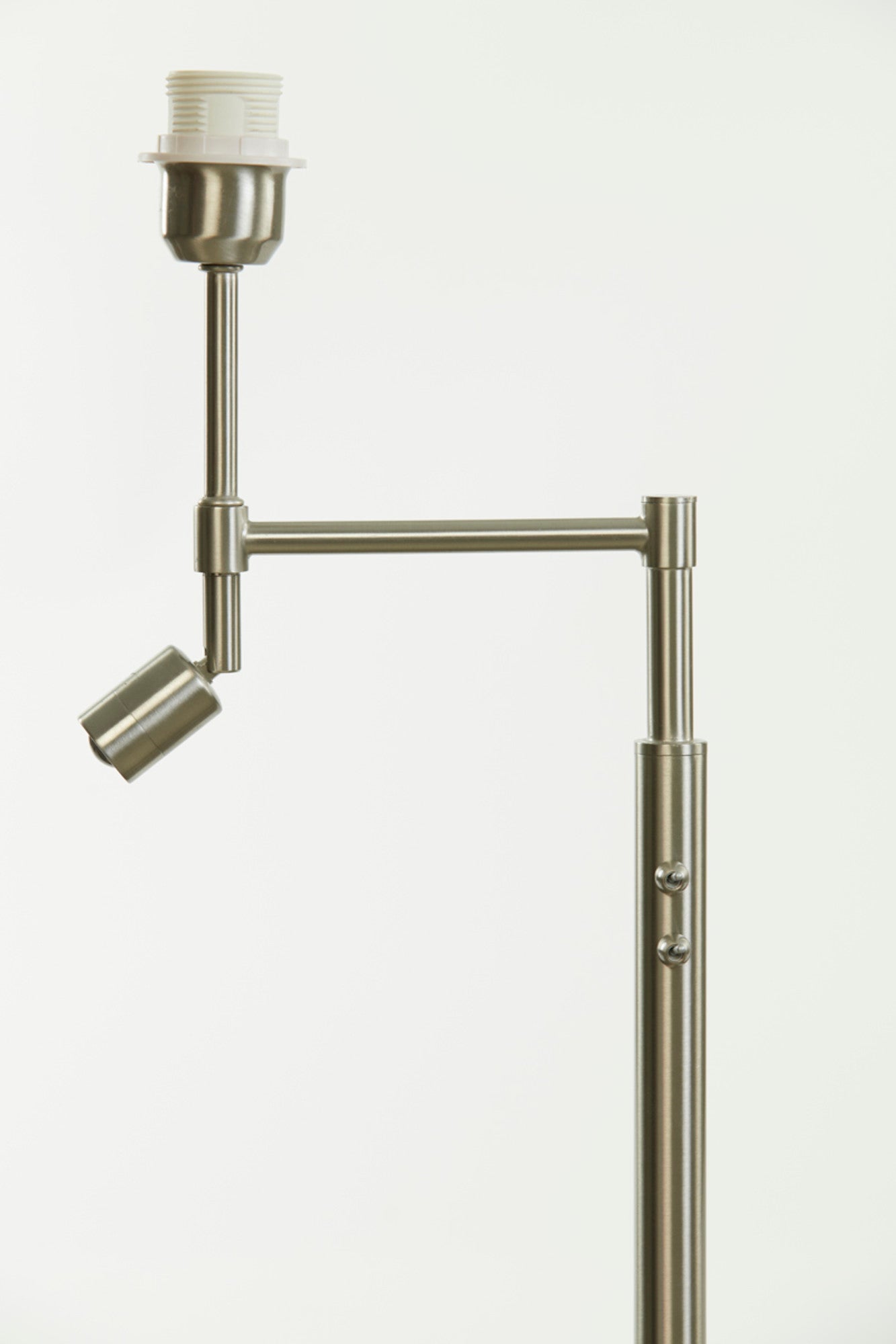 draaibare-lampenvoet-zilver-light-living-montana-variant-image7