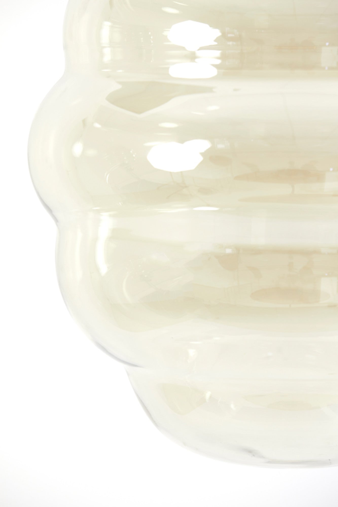 retro-gouden-rookglazen-ovale-hanglamp-light-living-misty-variant-image6