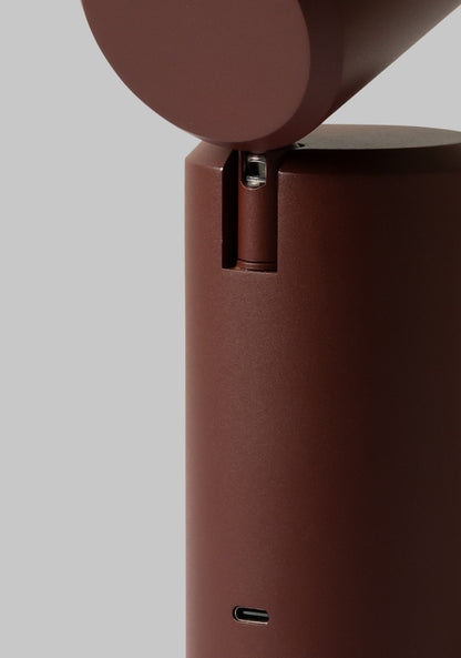 Bordeauxrode aluminium tafellamp met richtbare kop It's About RoMi Milan – afbeelding 10