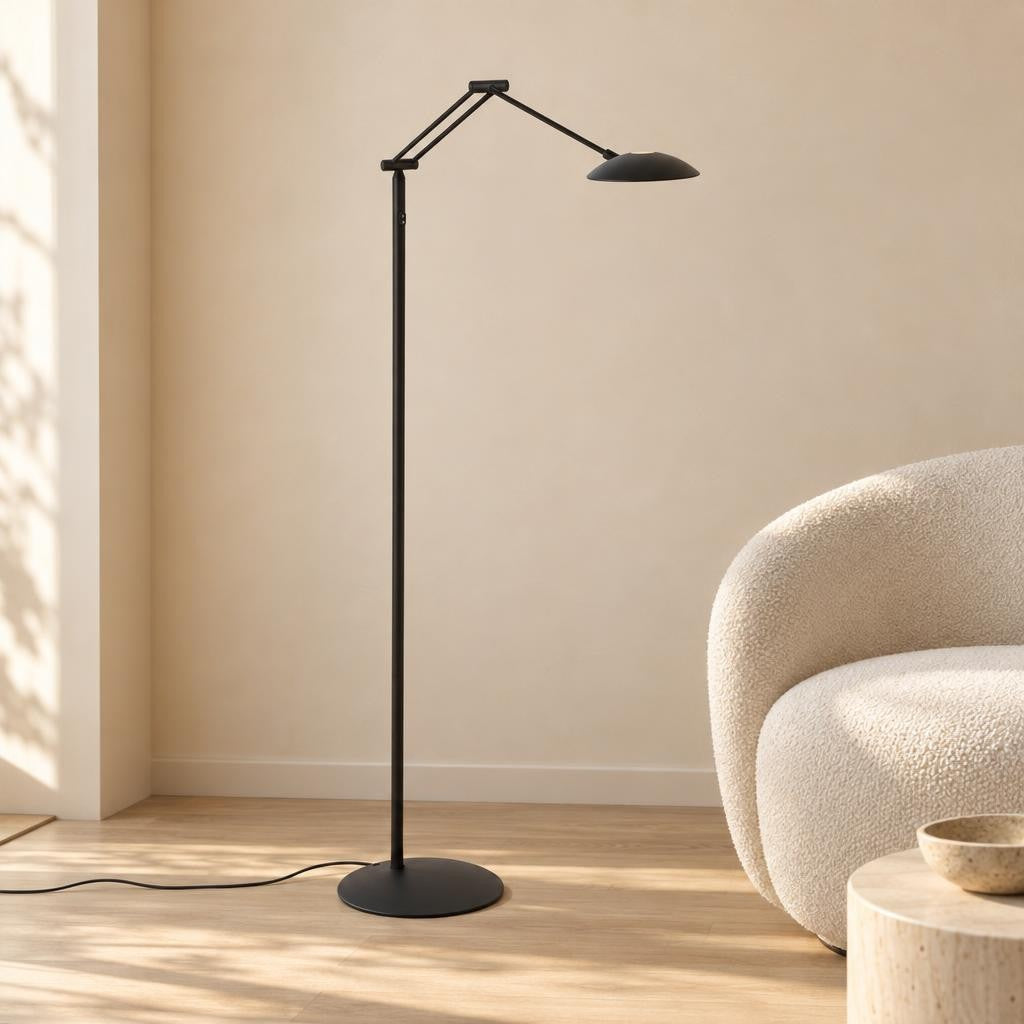 Steinhauer Daphne 2 crna LED podna lampa za čitanje – ambijentalna fotografija