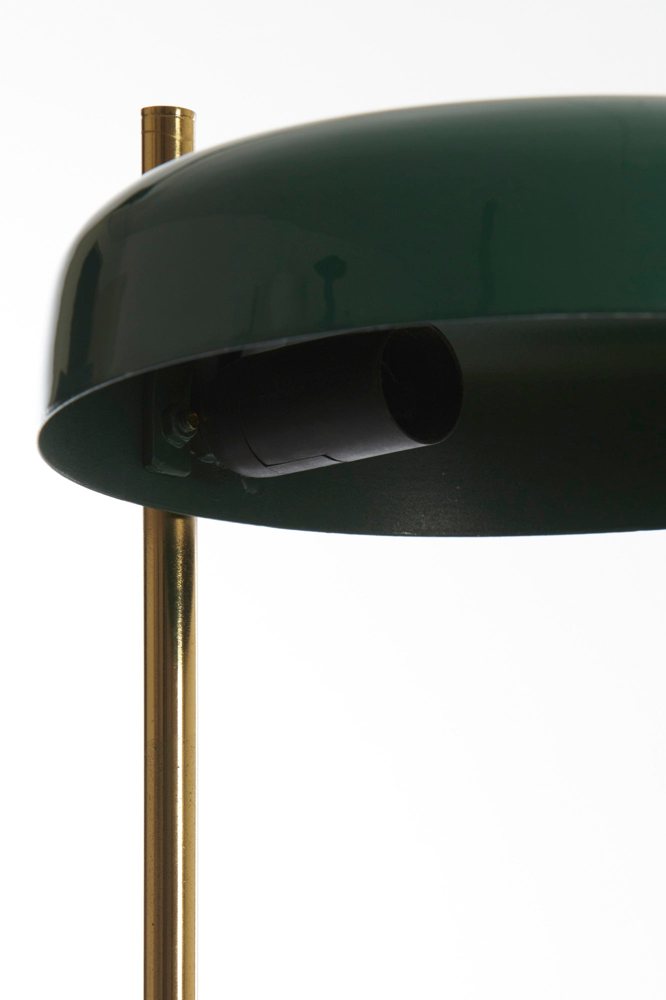 vintage-design-groene-bureaulamp-light-living-maleka-variant-image5