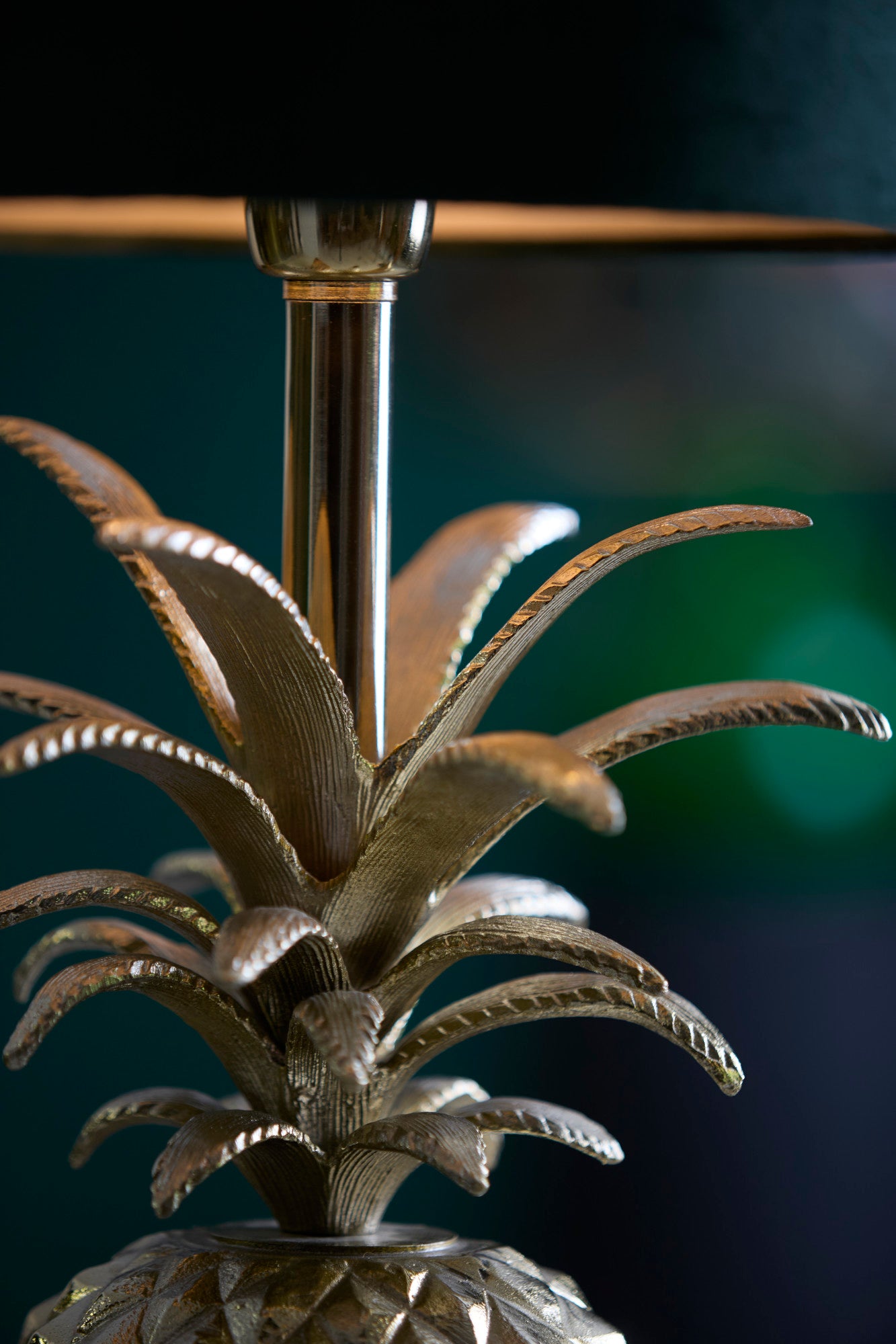 lampvoet-in-gouden-ananasdesign-light-living-pineapple-variant-image4