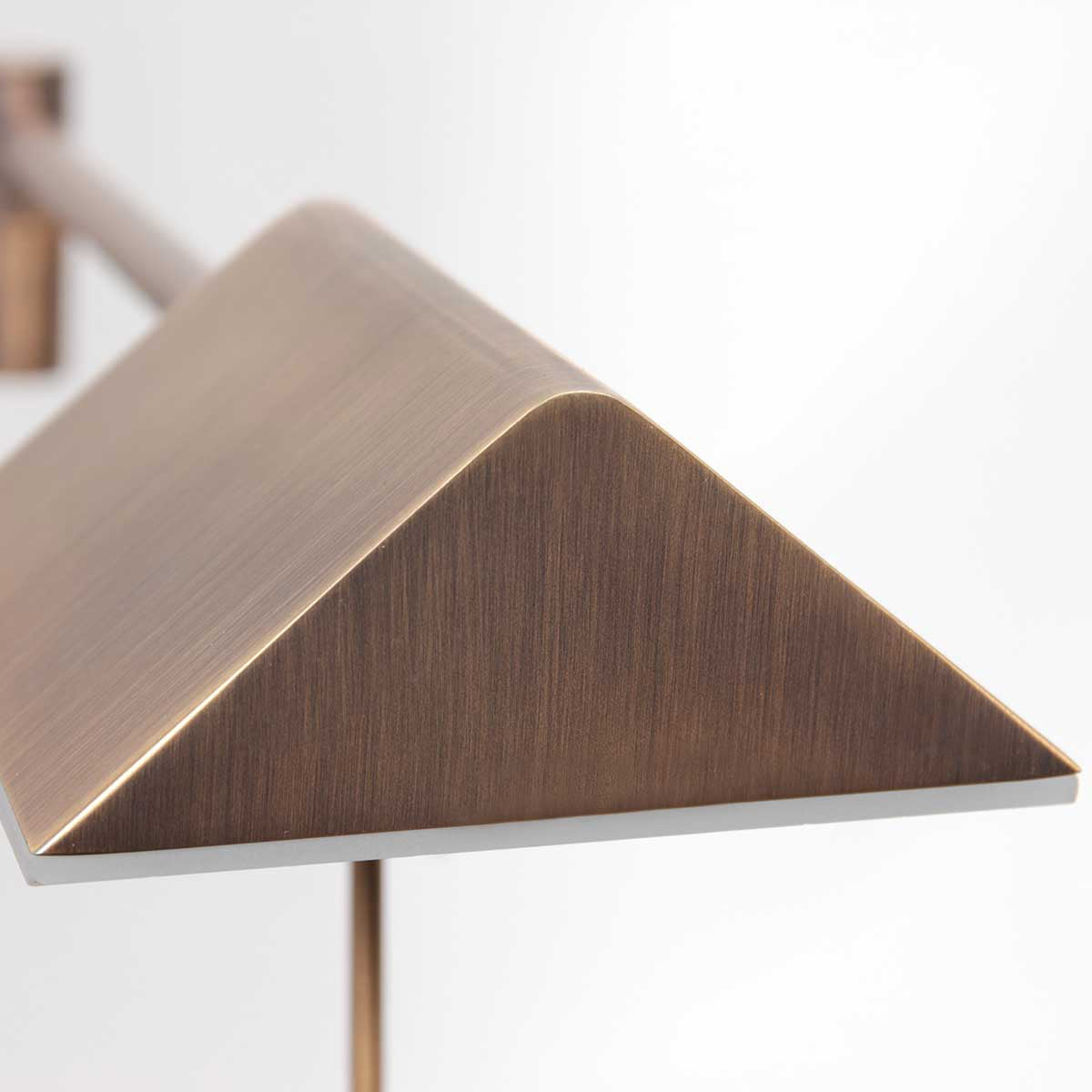 led-wandlamp-brons-steinhauer-retina-variant-image6