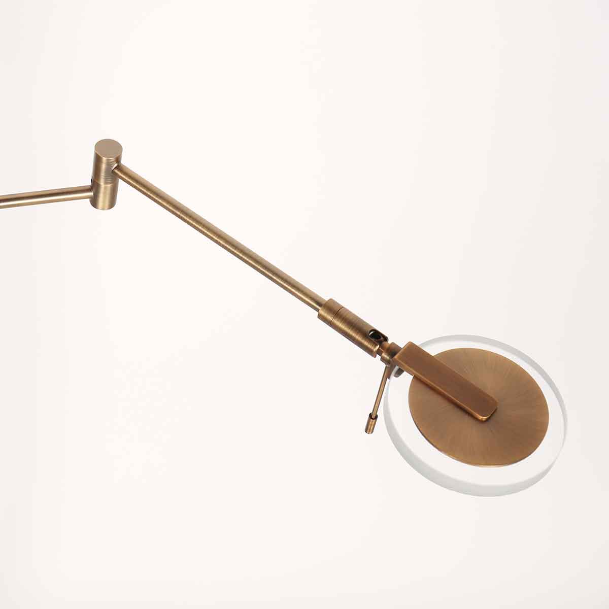 klassieke-bronzen-metalen-vloerlamp-steinhauer-turound-variant-image6