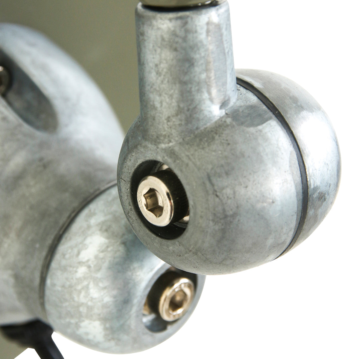 ronde-industriele-wandlamp-scharnierarm-groen-mexlite-davin-variant-image10