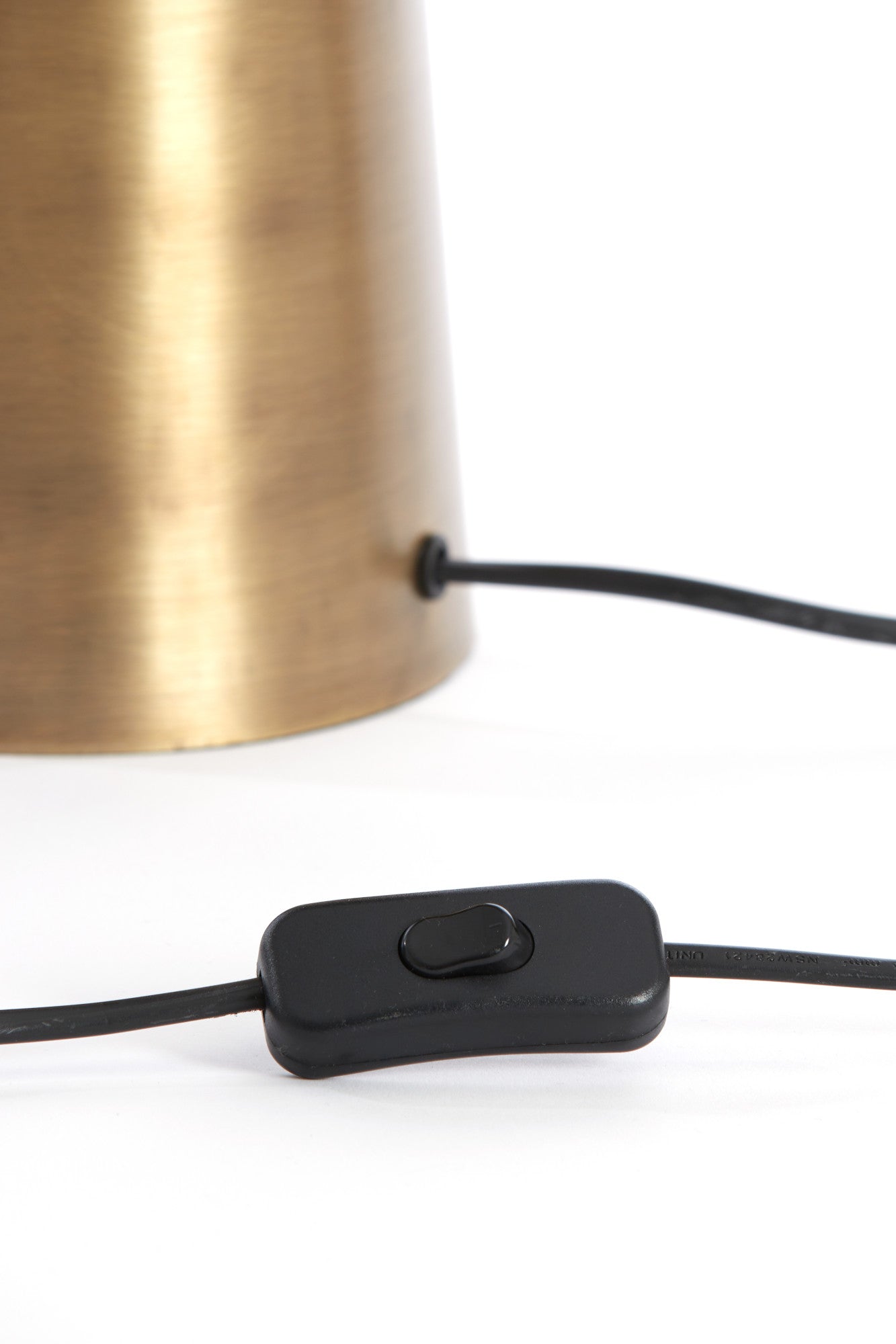 gouden-tafellamp-light-living-dita-met-moderne-kap-variant-image8