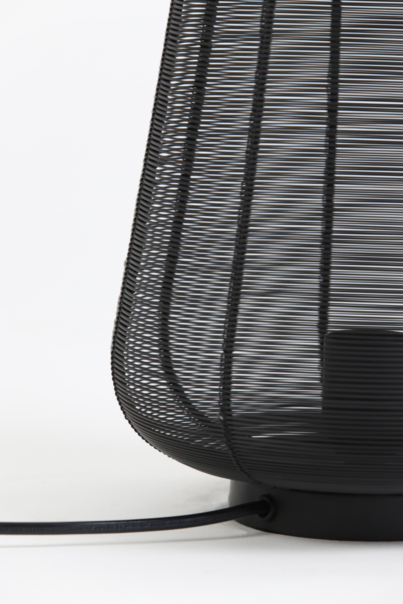 moderne-tafellamp-zwart-light-living-adeta-variant-image7