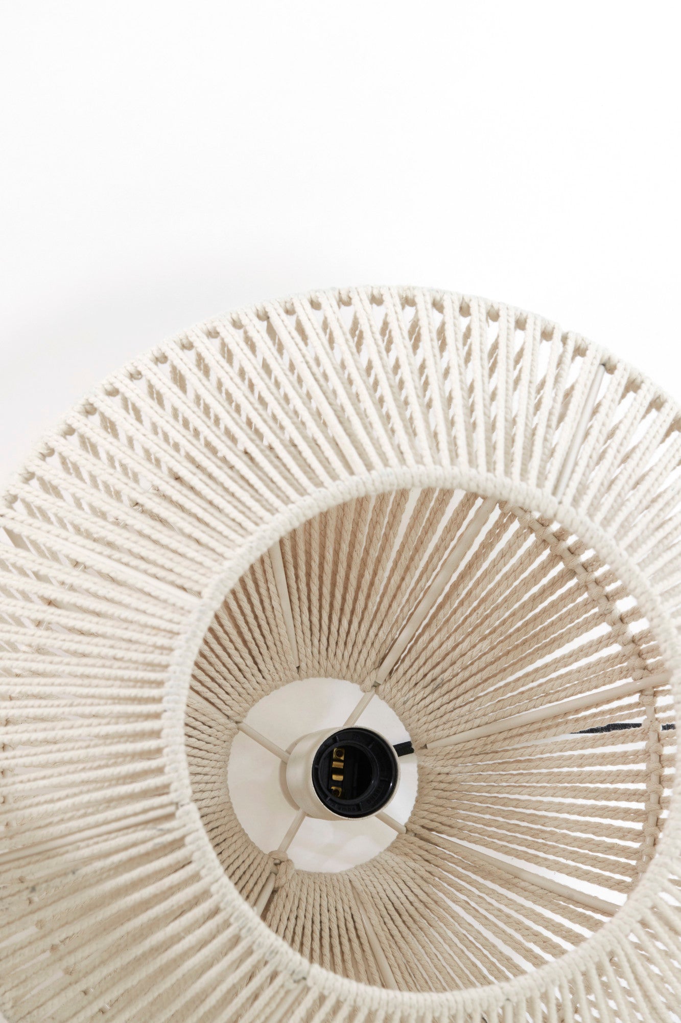 licht-beige-draad-hanglamp-light-living-deya-variant-image7