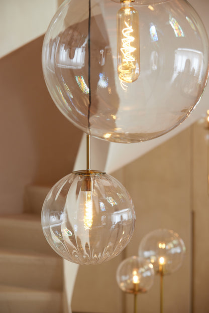 retro-gouden-hanglamp-zwart-rookglas-light-living-magdala-variant-image5