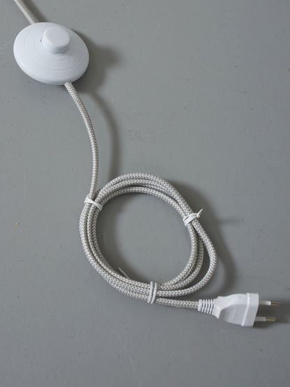 witte-retro-metalen-vloerlamp-its-about-romi-havana-variant-image6
