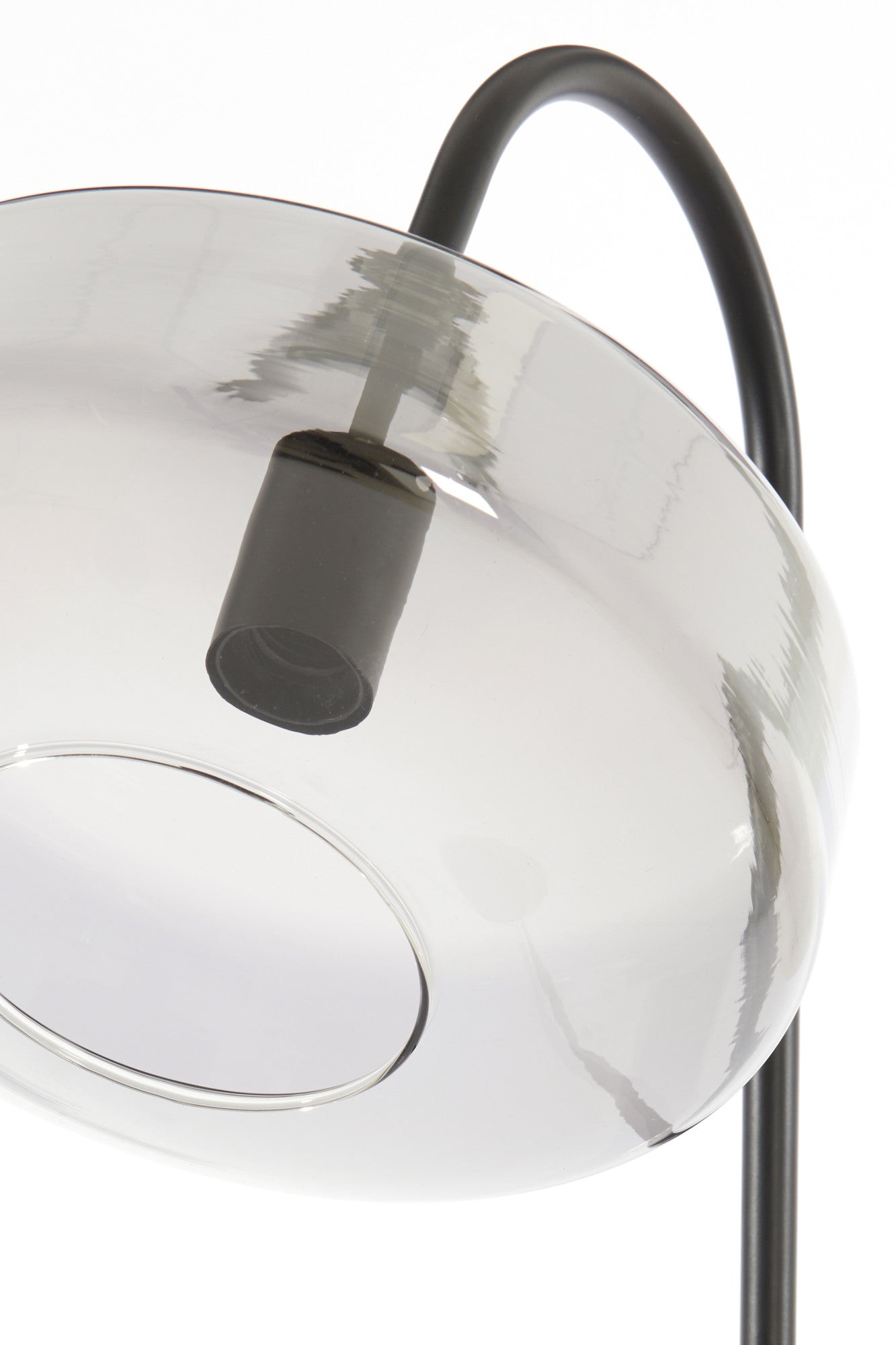 retro-zwarte-vloerlamp-rookglazen-lampenkap-light-living-solna-variant-image6