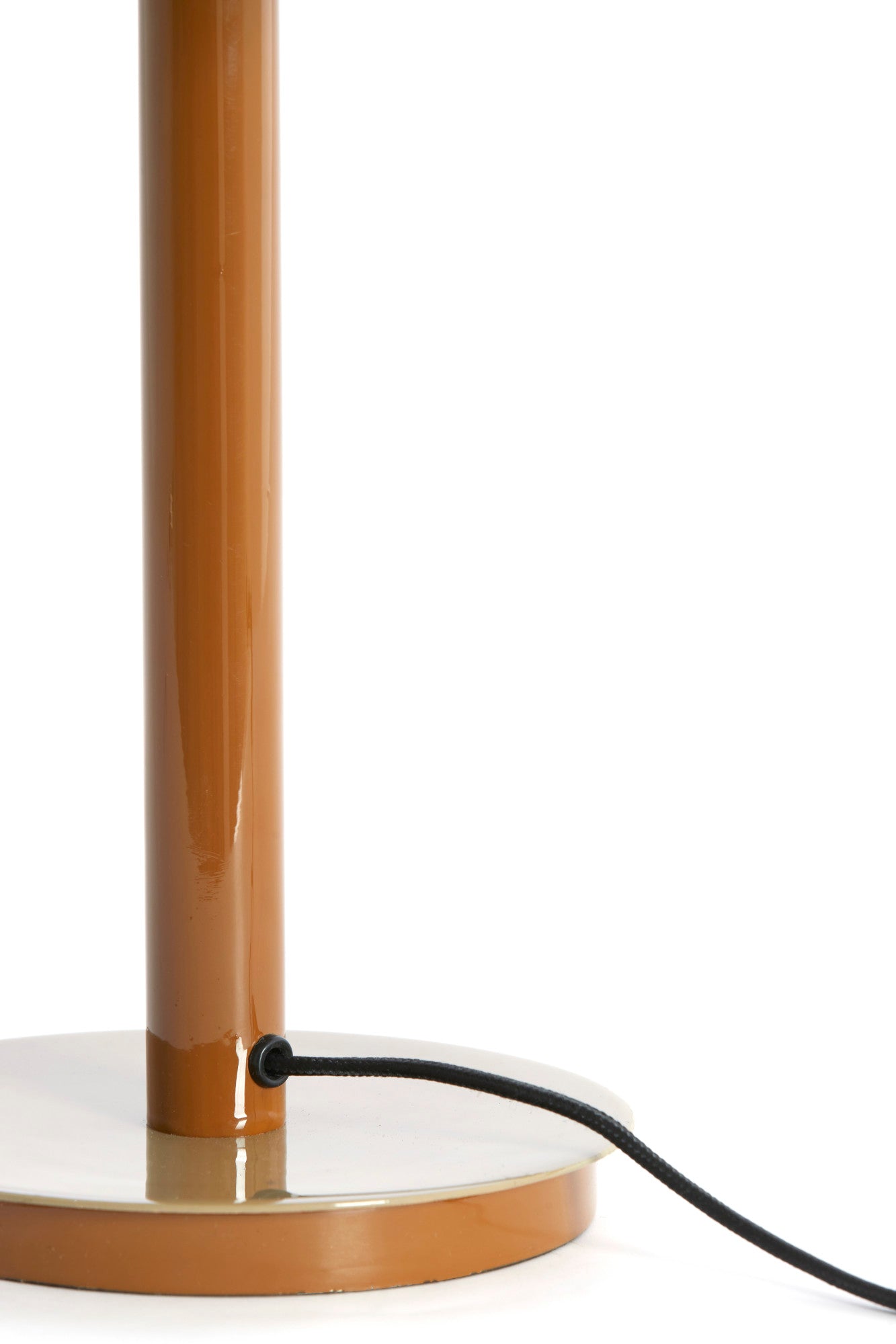 retro-tafellamp-zand-en-bruin-met-ronde-kap-light-living-marivet-variant-image5