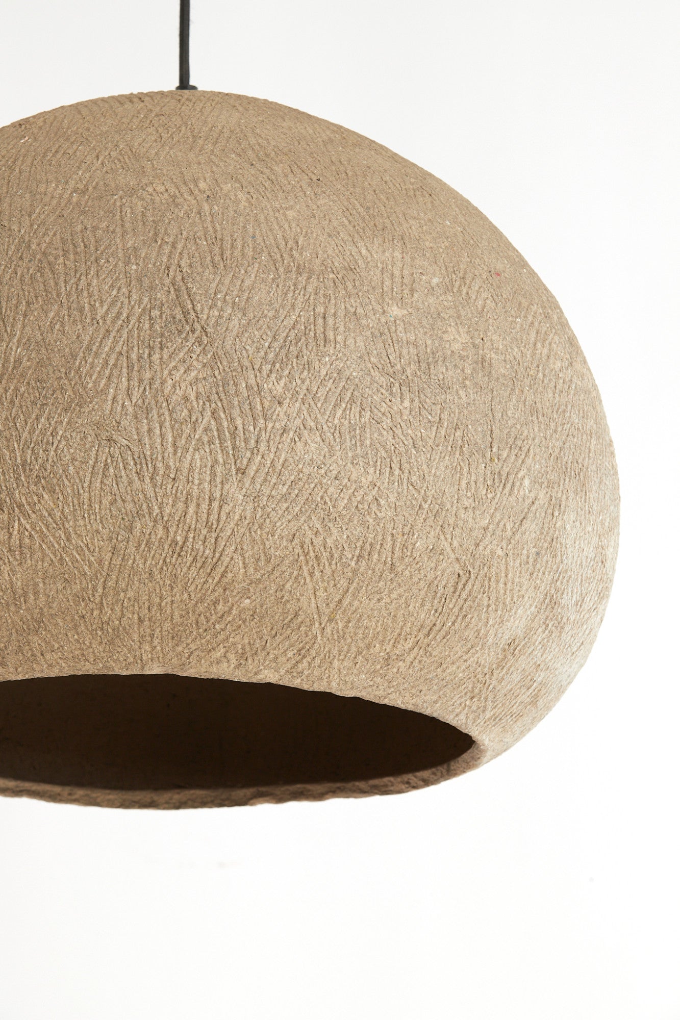 hanglamp-met-natuurlijke-uitstraling-light-living-celmiros-variant-image2