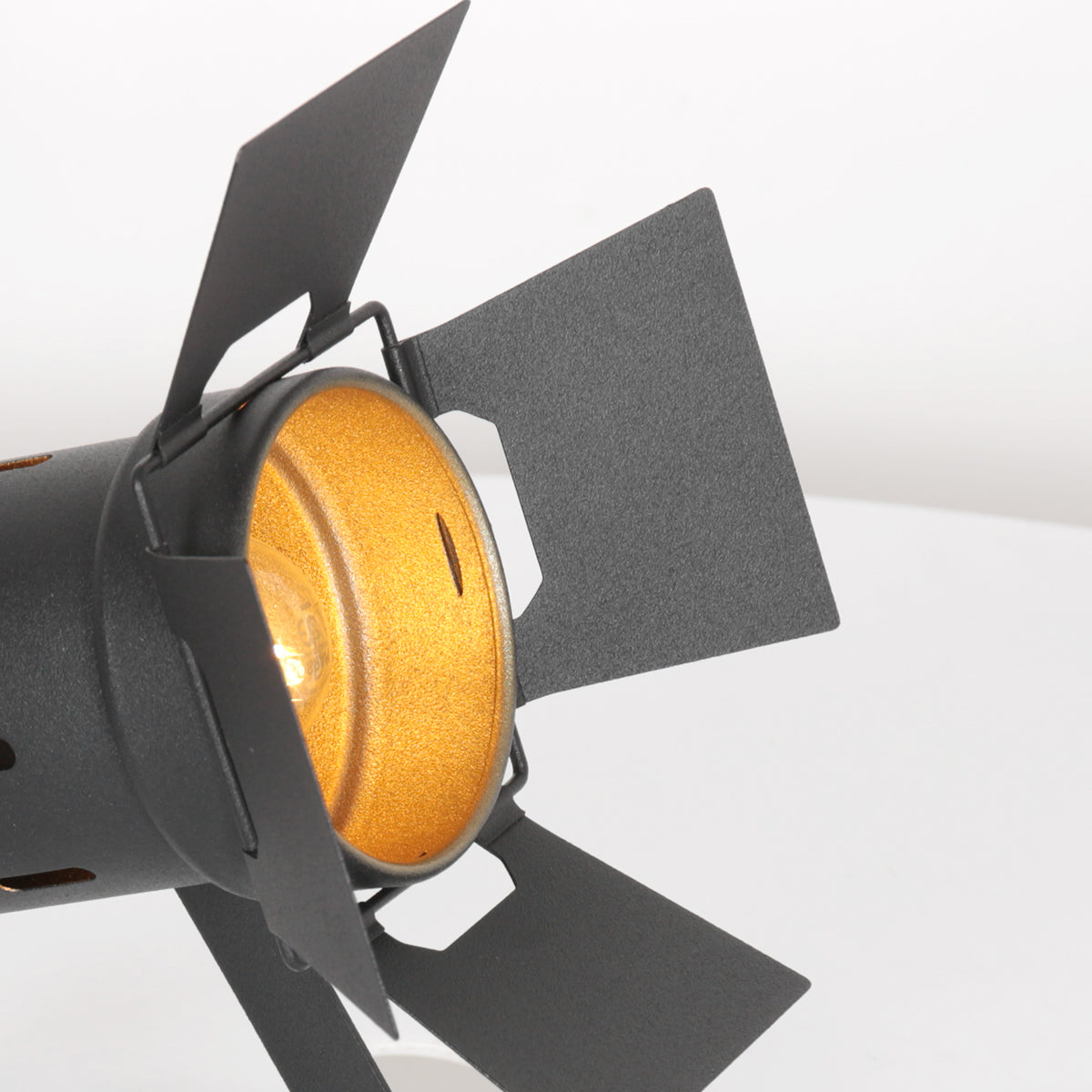 zwarte-kantelbare-retro-industriele-tafellamp-mexlite-carree-variant-image4