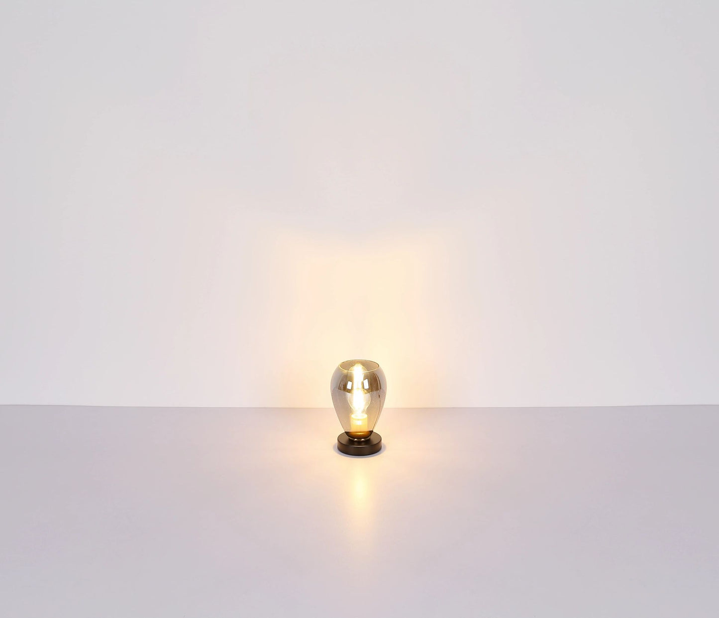 elegante-tafel-lamp-met-glazen-kap-fanni-variant-image4