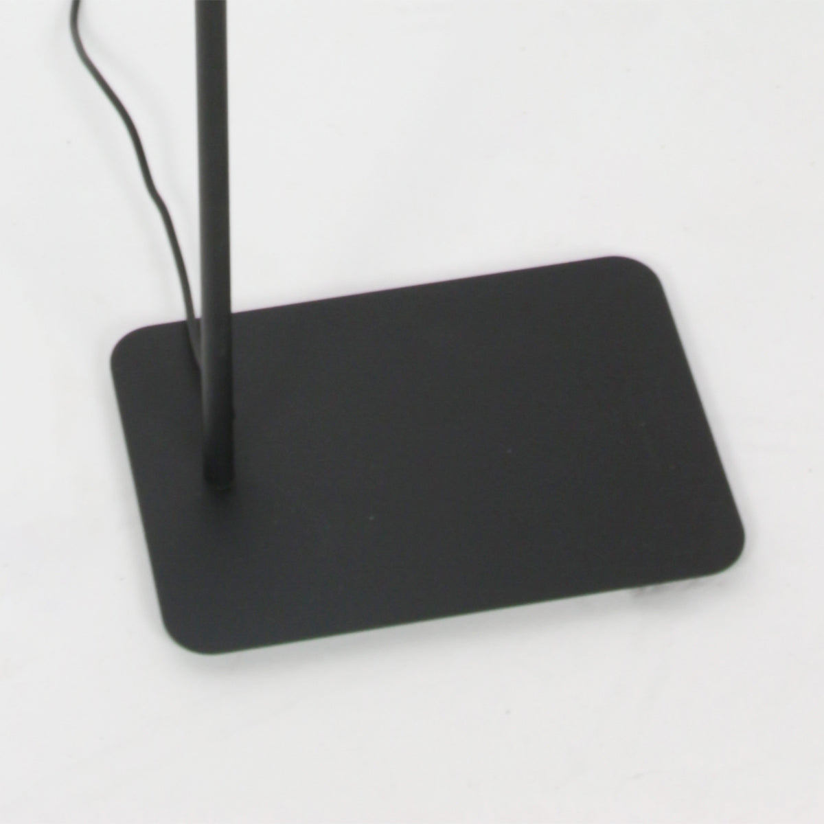 elegante-messing-vloerlamp-met-warm-dimbaar-licht-steinhauer-alisio-variant-image6
