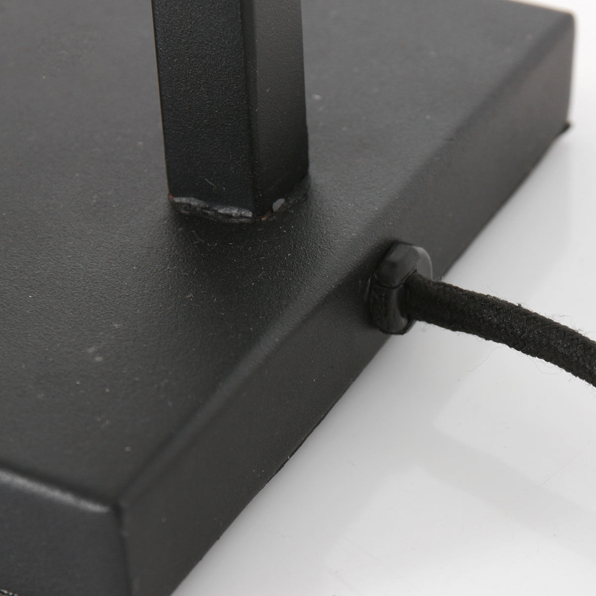 metalen-tafellamp-met-groene-kap-steinhauer-stang-variant-image5