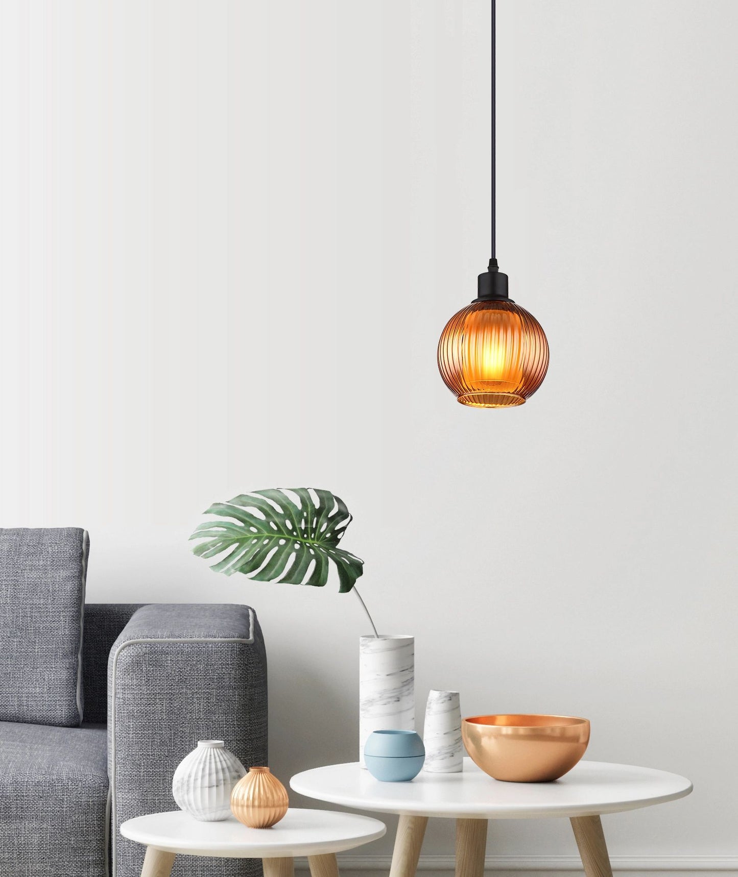 ronde-hanglamp-met-gegroefd-glas-en-zwart-frame-zumba-variant-image3