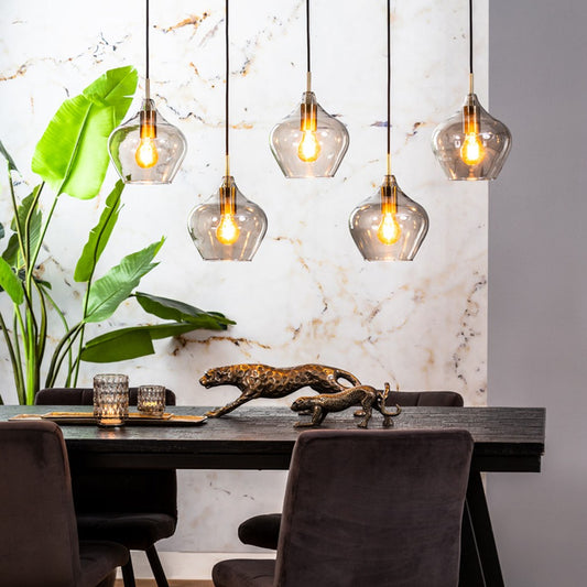 retro-rookglazen-hanglamp-vijf-lichtpunten-light-living-rakel-ai-sfeer_image