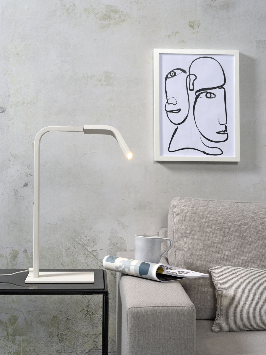 witte-metalen-moderne-tafellamp-its-about-romi-zurich-variant-image1