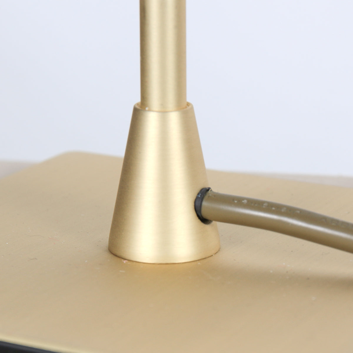 messing-tafellampje-steinhauer-ancilla-variant-image4