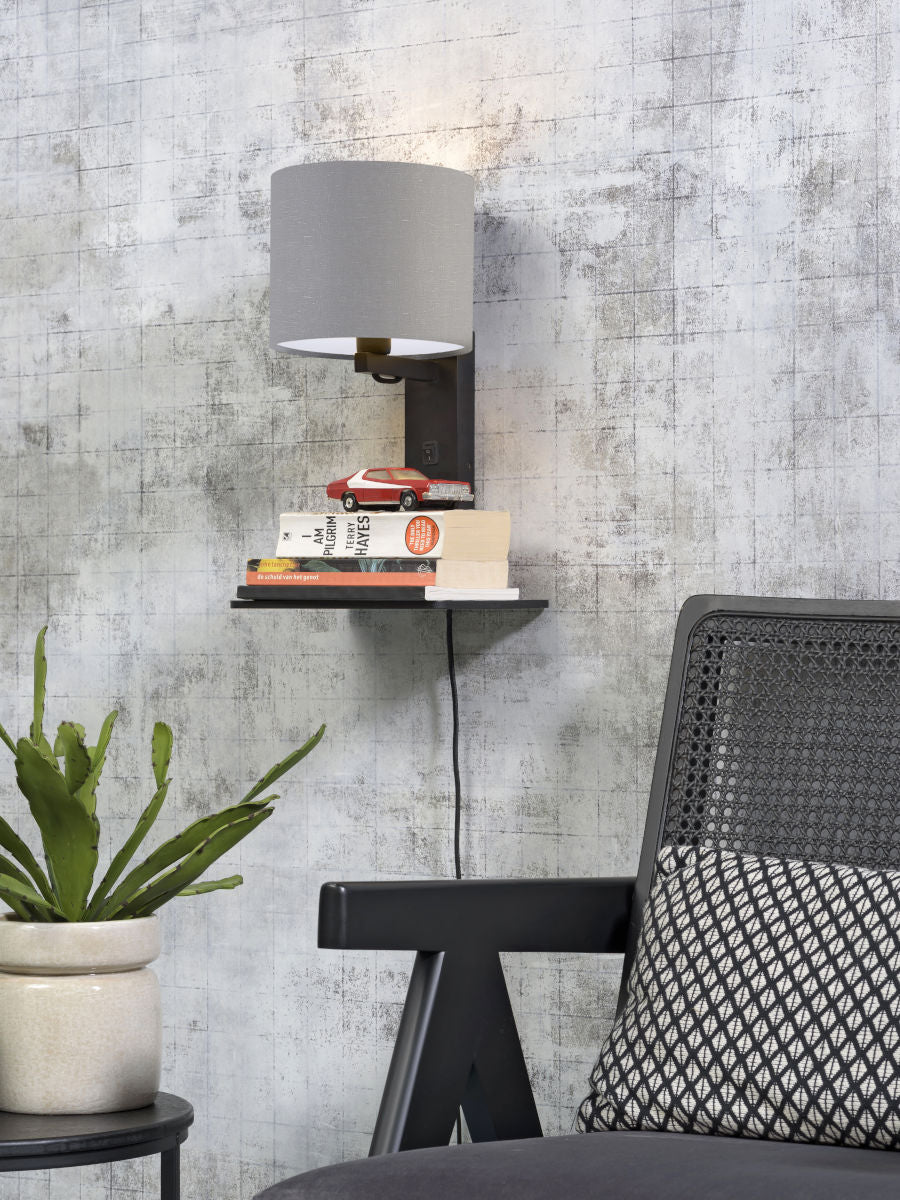 lichtgrijze-plateau-wandlamp-good-mojo-andes-variant-image1